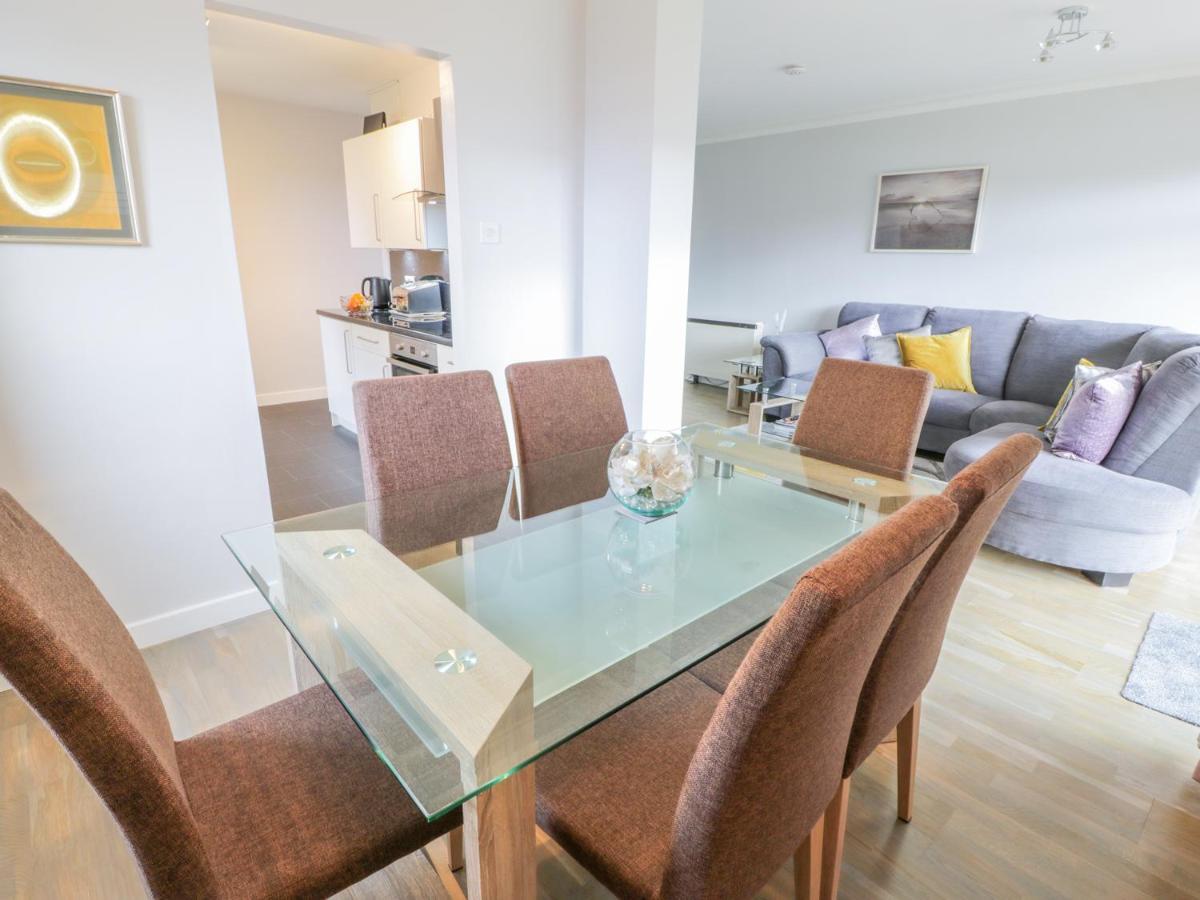 Apartament Cumbrae View Largs Zewnętrze zdjęcie
